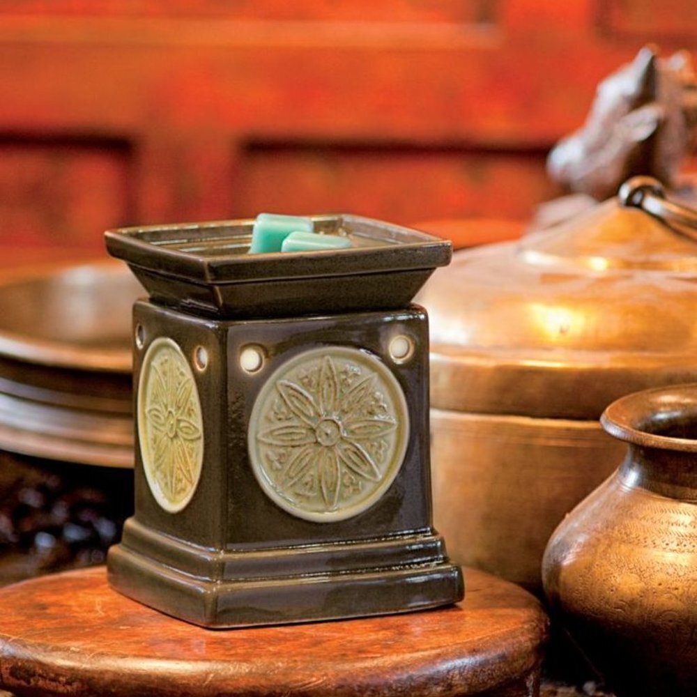 SCENTSY | LOTUS WARMER